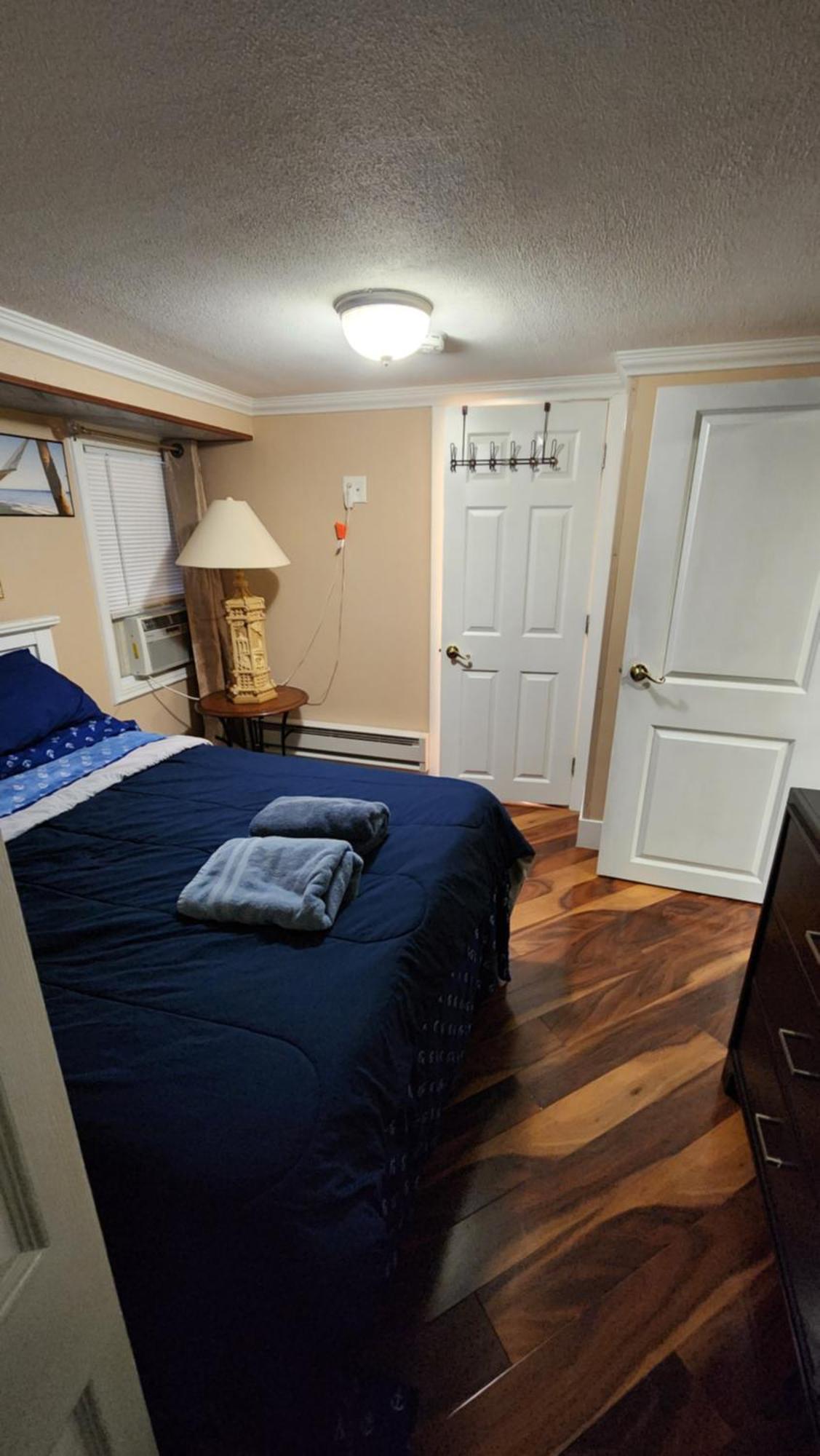 Apartment One Bedroom Few Blocks From The And Tropicana Casino *